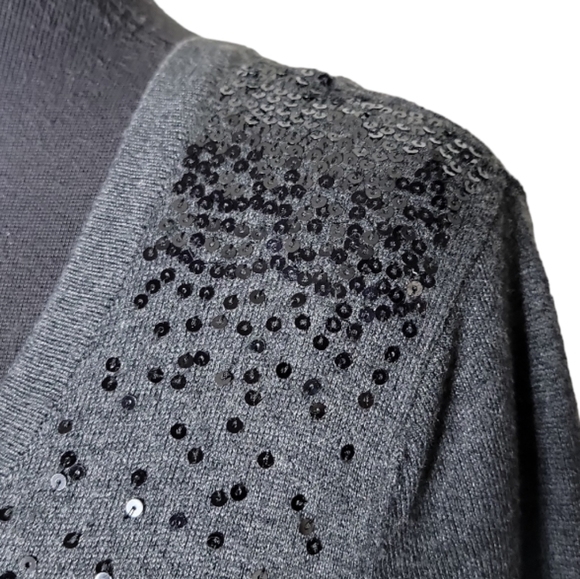Merona graysequins button up v neck cardigan size medium - Picture 4 of 8